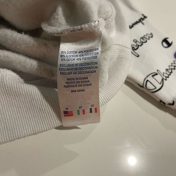 Champion White & Black Logo Sweatshirt - Size 3T - Picture 4 of 5
